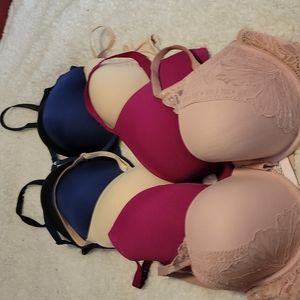 Victoria secret bra lot of 5